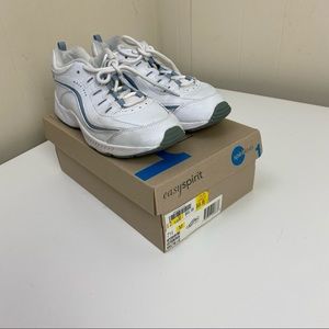 Nice Pre-Own Easy Spirit Road Run Lace Up Sneakers shoes Sz 7.5